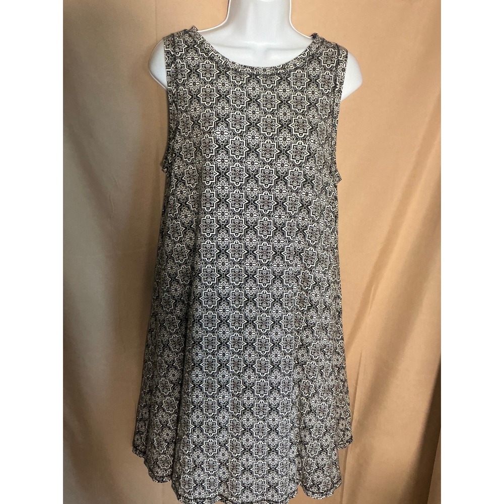 LOFT Outlet Swing Dress Womens Large Black White Geometric Medallion Excellent